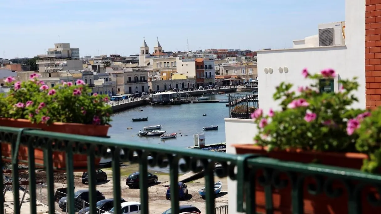バーリTerrazza Sul Mareアパートメント 0*, バーリ イタリア